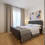 J&ro - Apartman *