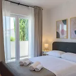 Apartman J&ro - *